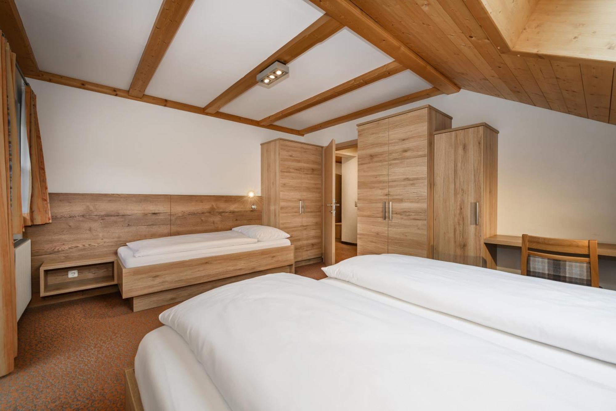 Ferienhaus Birgit - Inklusive Eintritt Alpentherme Bad Hofgastein Bagian luar foto