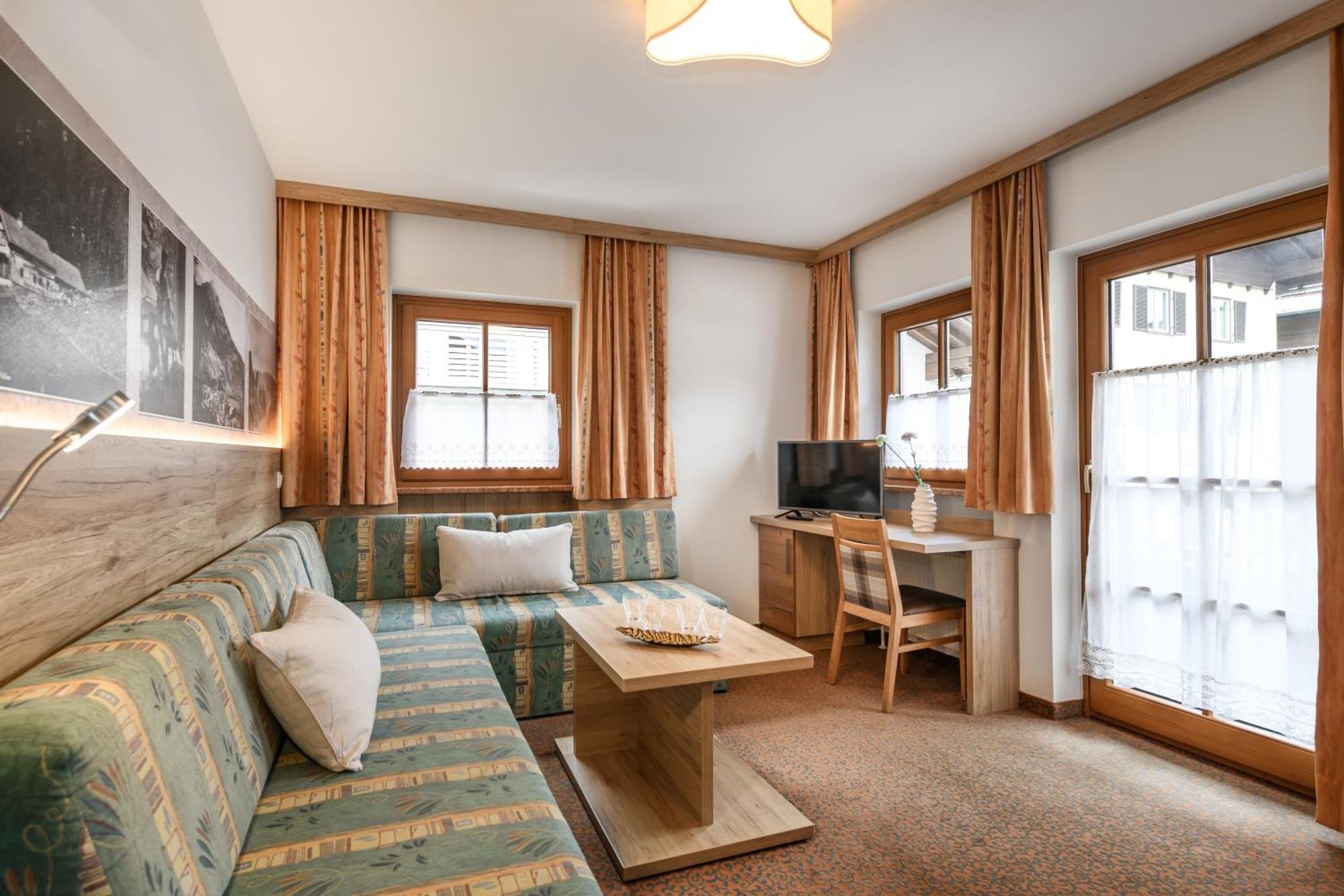 Ferienhaus Birgit - Inklusive Eintritt Alpentherme Bad Hofgastein Bagian luar foto