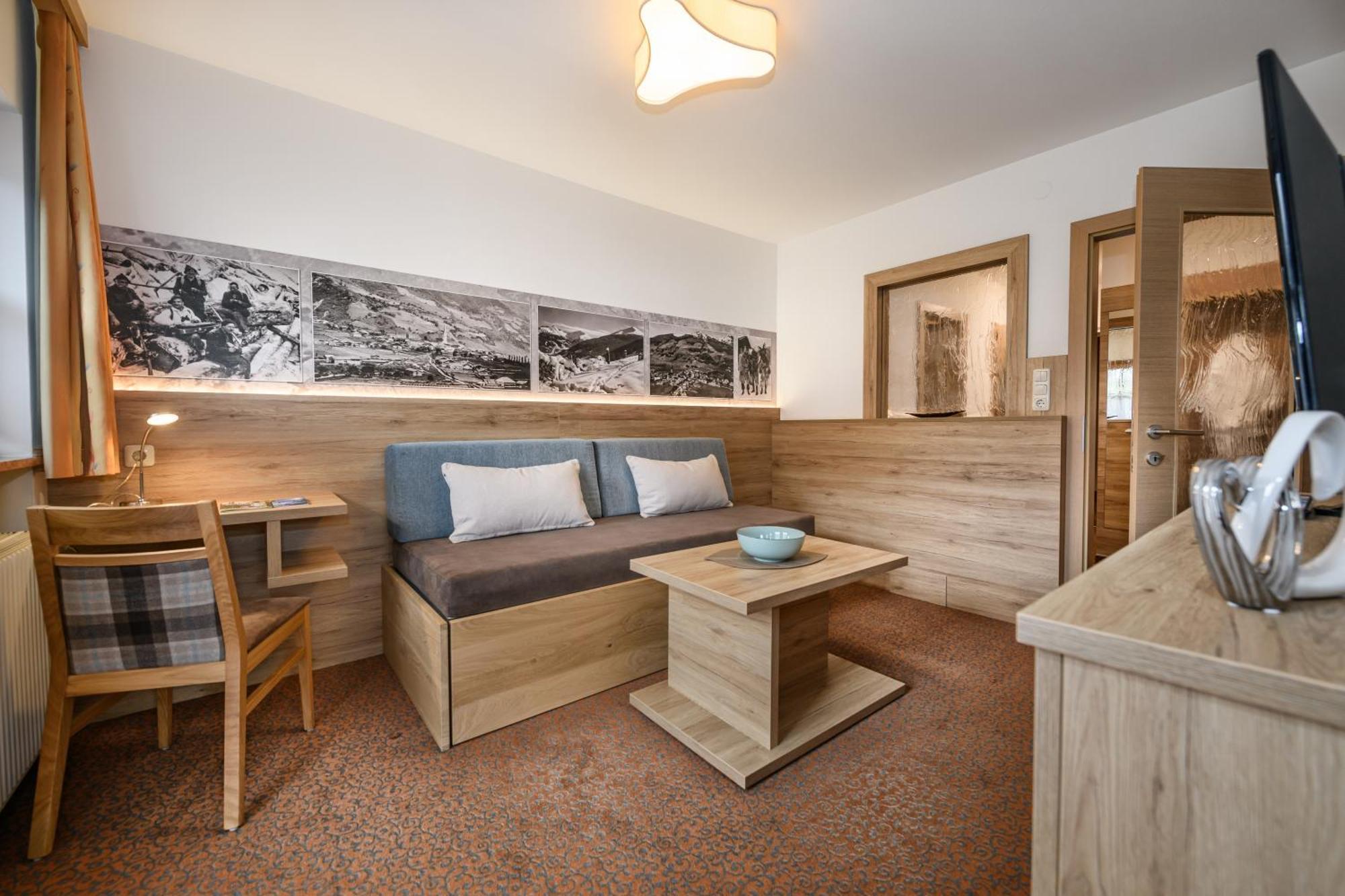 Ferienhaus Birgit - Inklusive Eintritt Alpentherme Bad Hofgastein Bagian luar foto