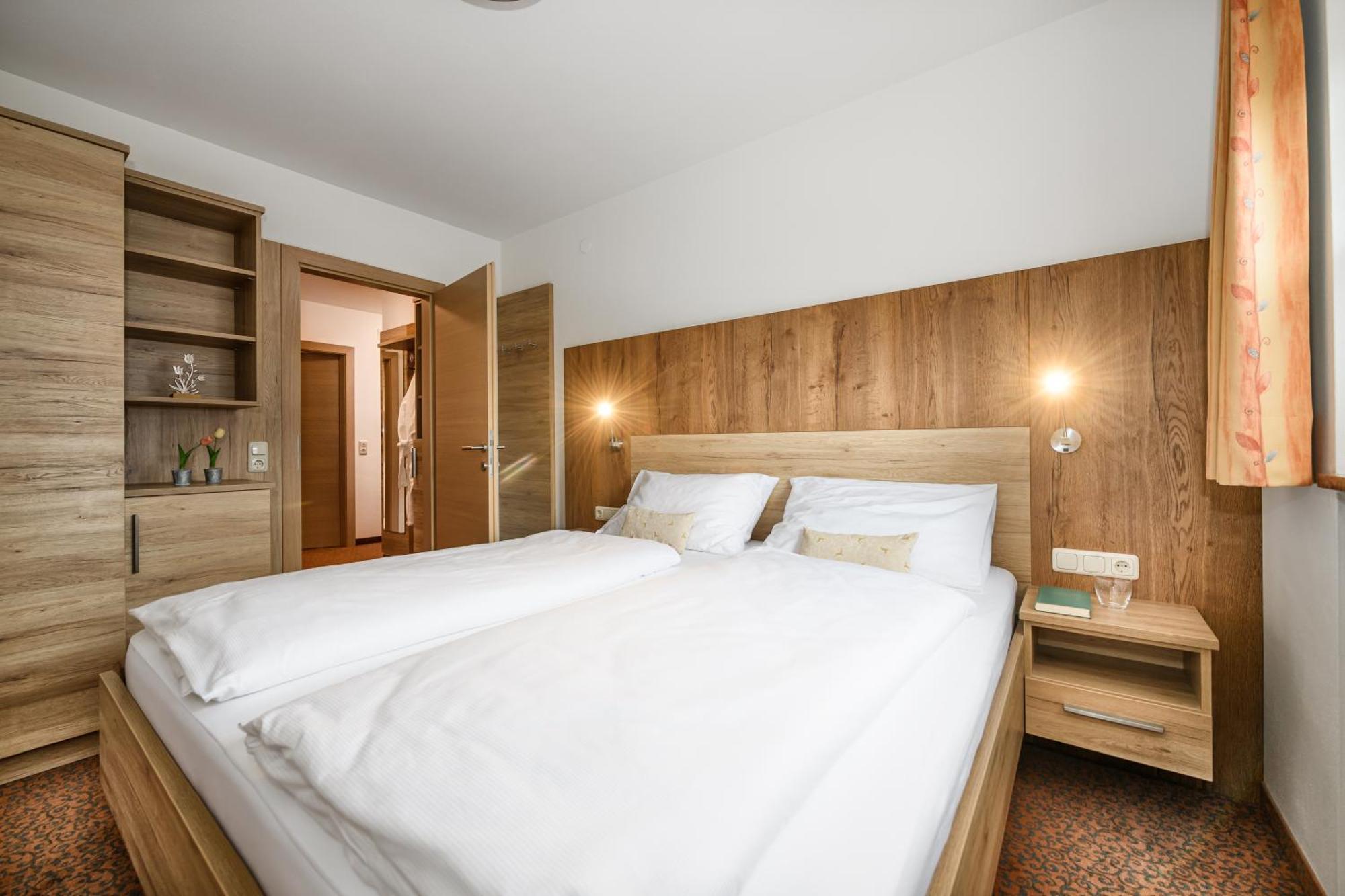 Ferienhaus Birgit - Inklusive Eintritt Alpentherme Bad Hofgastein Bagian luar foto