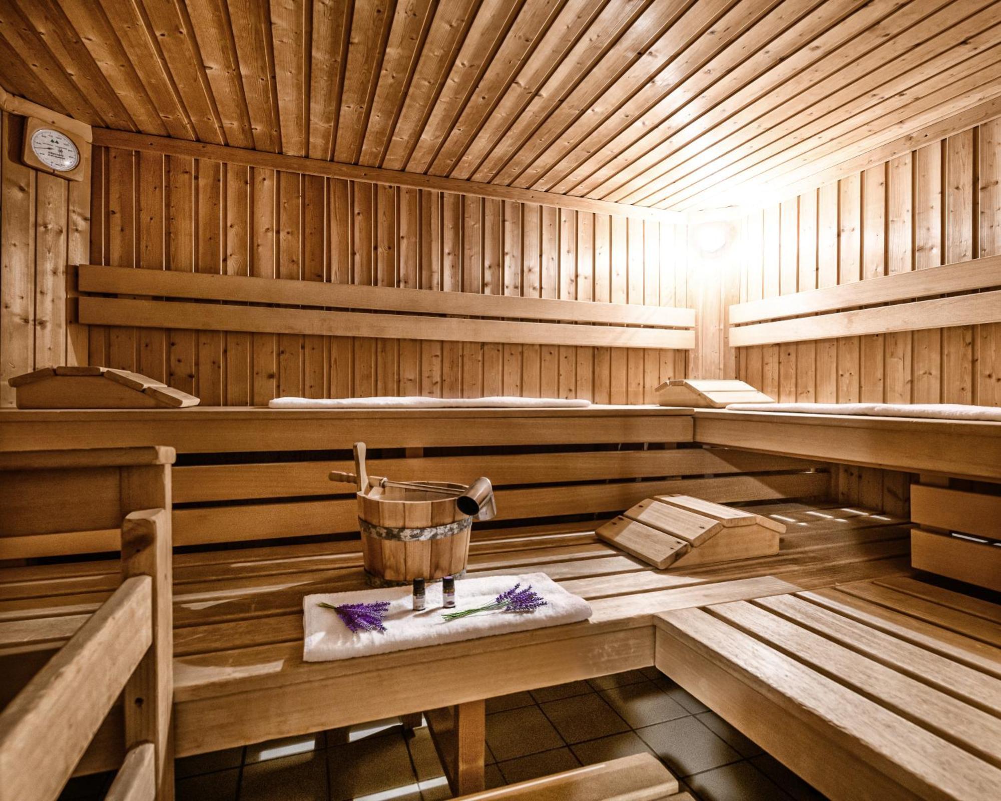 Ferienhaus Birgit - Inklusive Eintritt Alpentherme Bad Hofgastein Bagian luar foto
